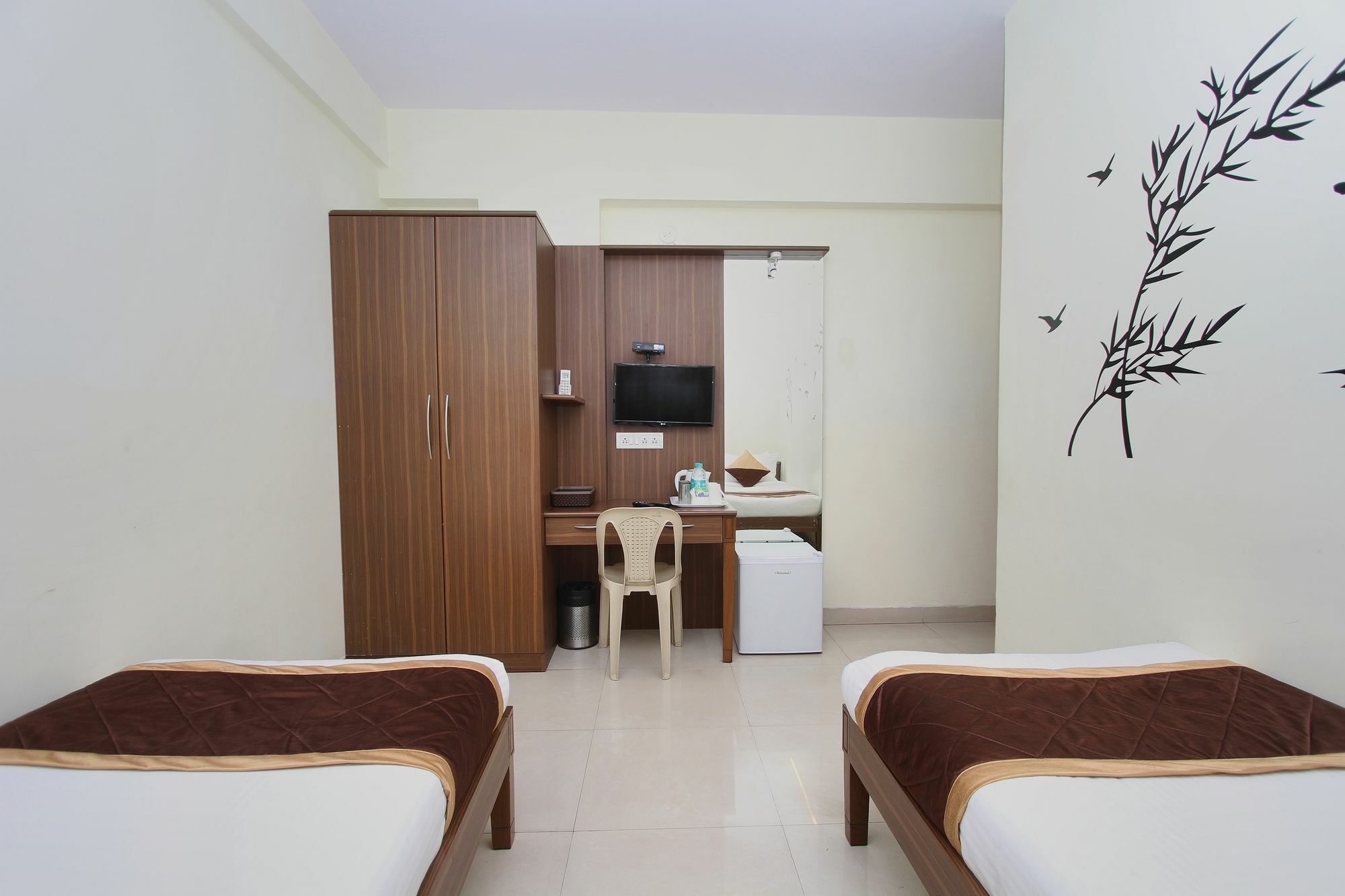 Oyo 7669 The Trinitywood Hotel Bangalore Luaran gambar